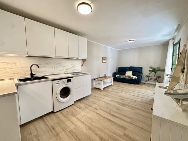 Apartamento de 1 habitación en Caleta de Fuste, Antigua en venta con piscina - 180.000 € (Ref: 10118217)