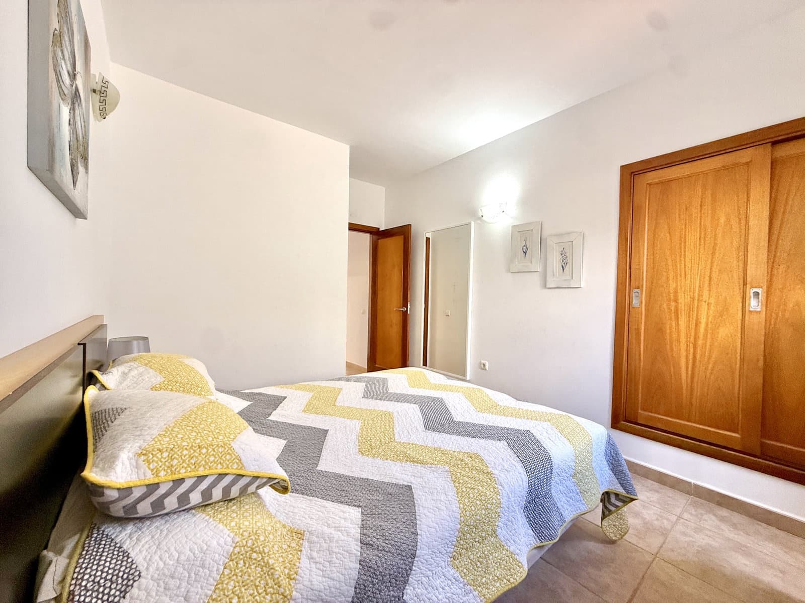 2 bedroom Bungalow for sale in Caleta de Fuste with pool garage - € 299,000 (Ref: 10120829)