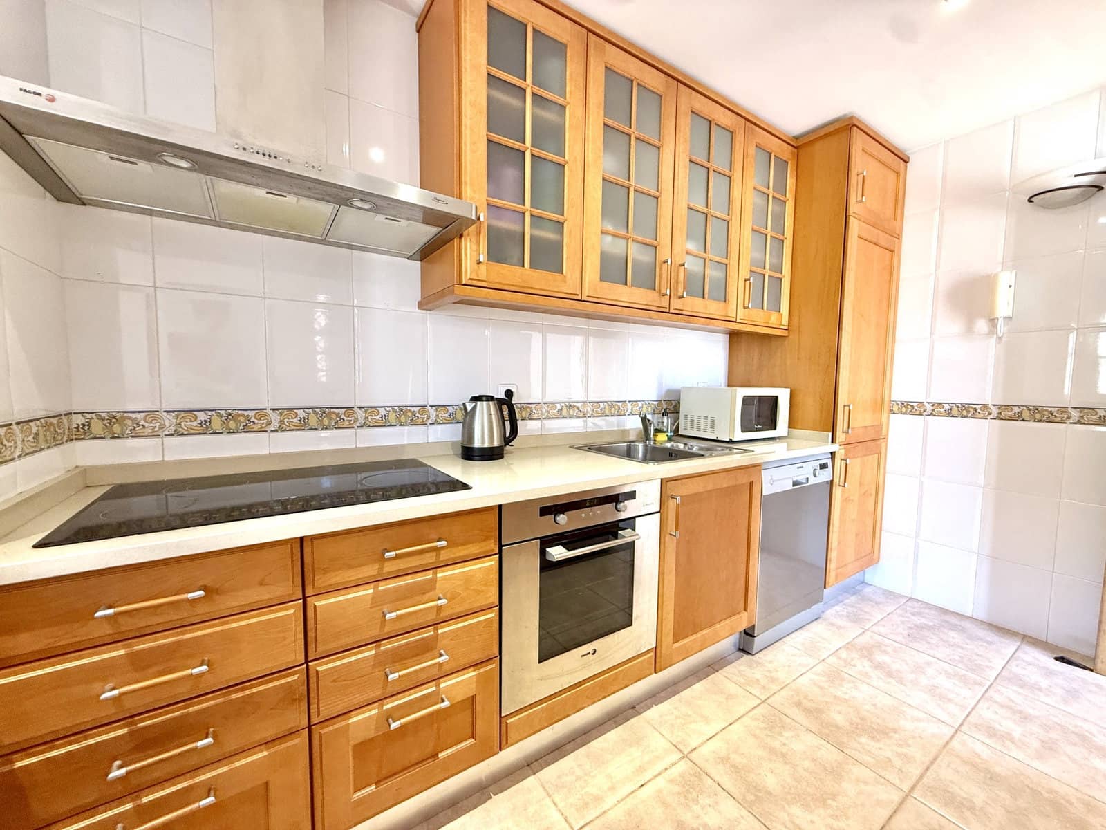 2 bedroom Bungalow for sale in Caleta de Fuste with pool garage - € 299,000 (Ref: 10120829)