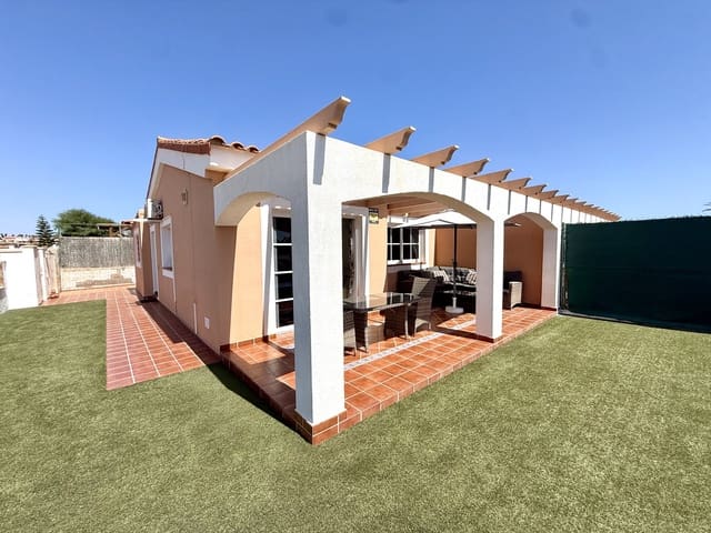 2 chambre Bungalow à vendre à Caleta de Fuste, Antigua avec piscine garage - 299 000 € (Ref: 10120829)