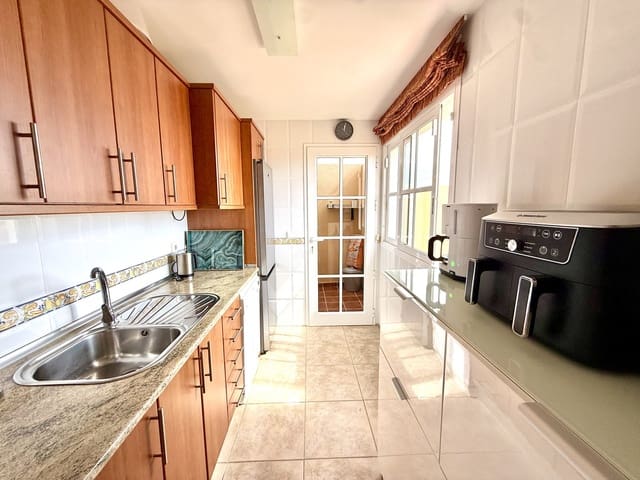 2 bedroom Apartment for sale in Caleta de Fuste, Antigua with pool garage - € 349,000 (Ref: 10145242)