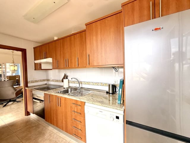 2 bedroom Apartment for sale in Caleta de Fuste, Antigua with pool garage - € 349,000 (Ref: 10145242)
