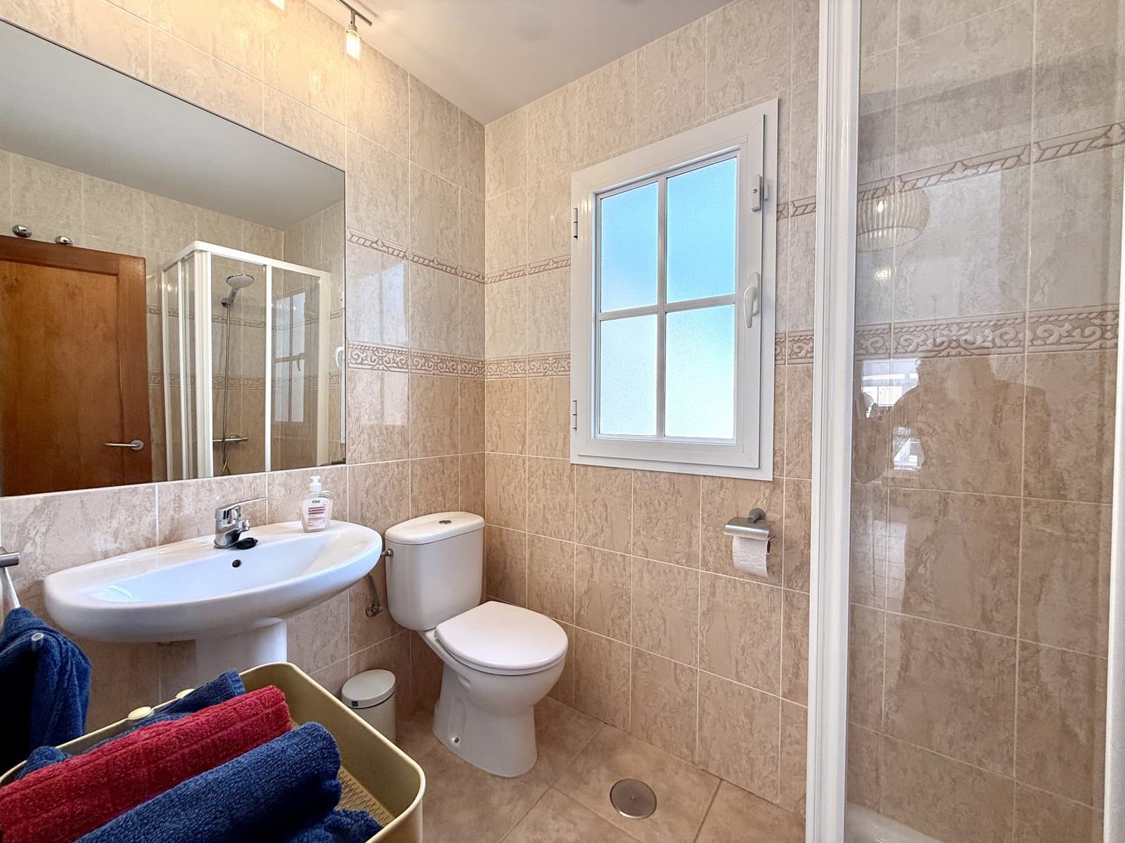 2 bedroom Apartment for sale in Caleta de Fuste with pool garage - € 349,000 (Ref: 10145242)