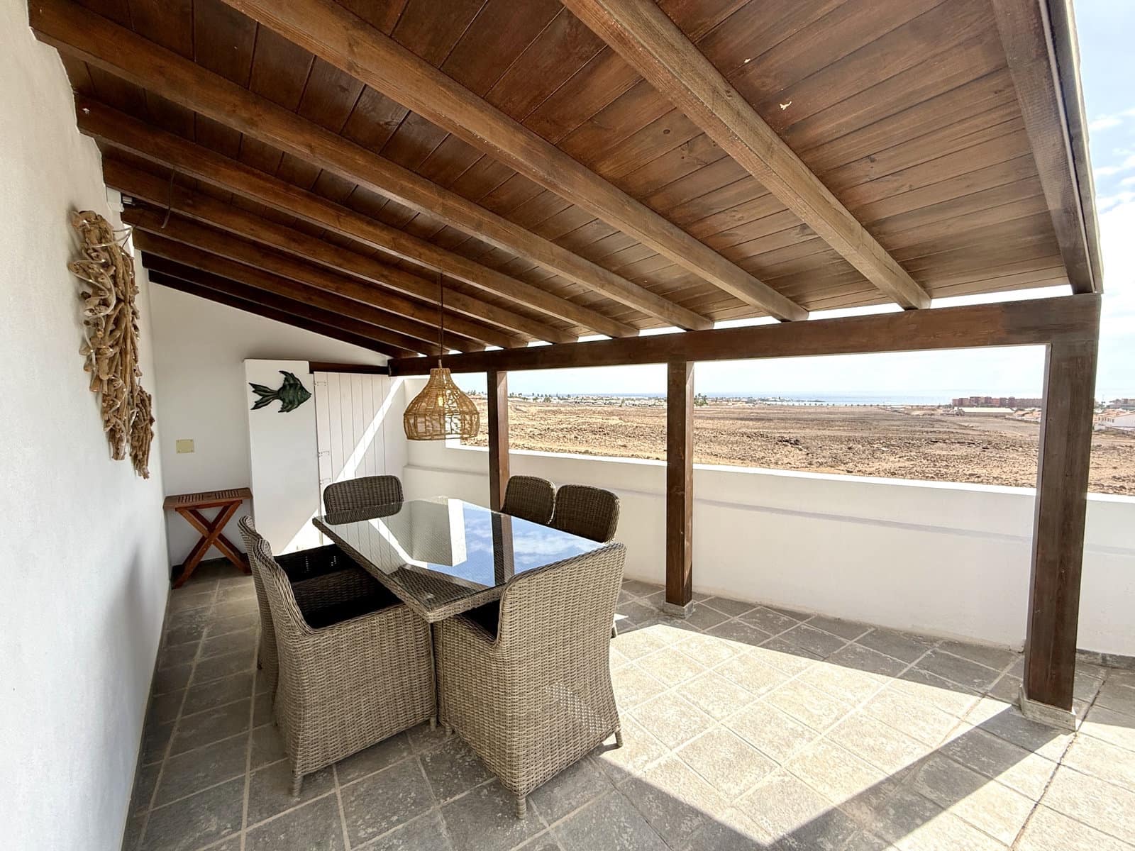 2 bedroom Apartment for sale in Caleta de Fuste with pool garage - € 349,000 (Ref: 10145242)