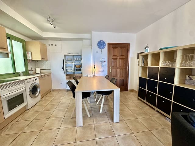 1 soveværelse Lejlighed til salg i Caleta de Fuste, Antigua med swimmingpool - € 185.000 (Ref: 10145660)