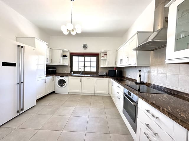 4 sovrum Villa till salu i Triquivijate, Antigua med pool - 475 000 € (Ref: 7963123)