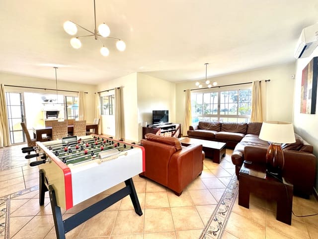 3 soverom Villa til salgs i Caleta de Fuste, Antigua med svømmebasseng - € 775 000 (Ref: 7963140)