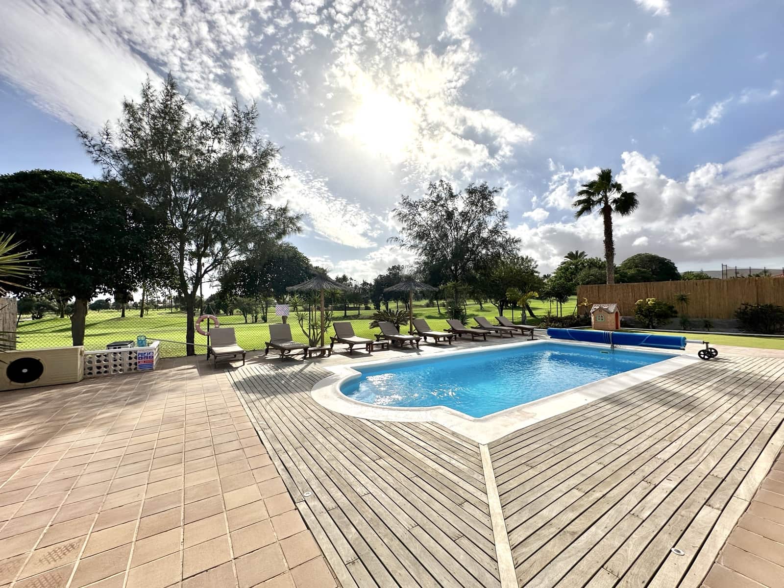 3 chambre Villa/Maison à vendre à Caleta de Fuste avec piscine - 775 000 € (Ref: 7963140)