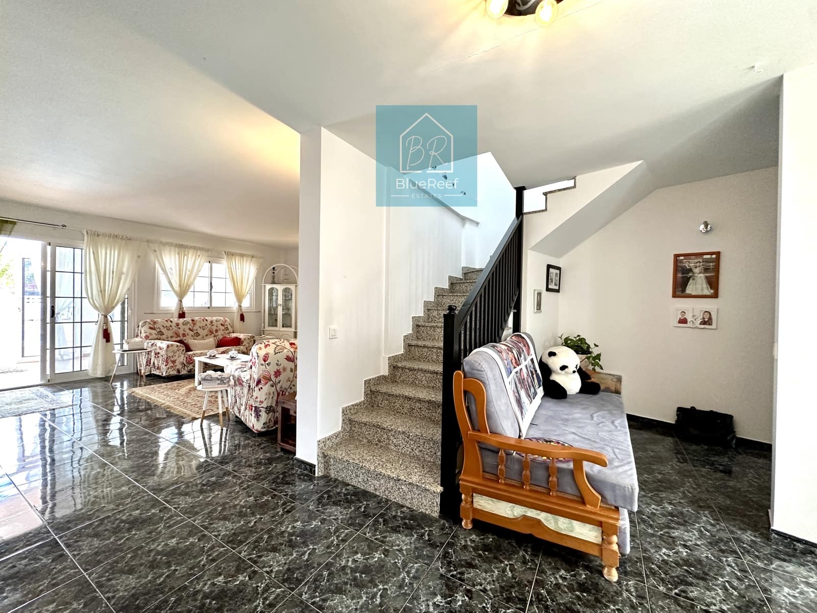 3 soverom Villa til salgs i La Oliva med svømmebasseng garasje - € 475 000 (Ref: 7963581)