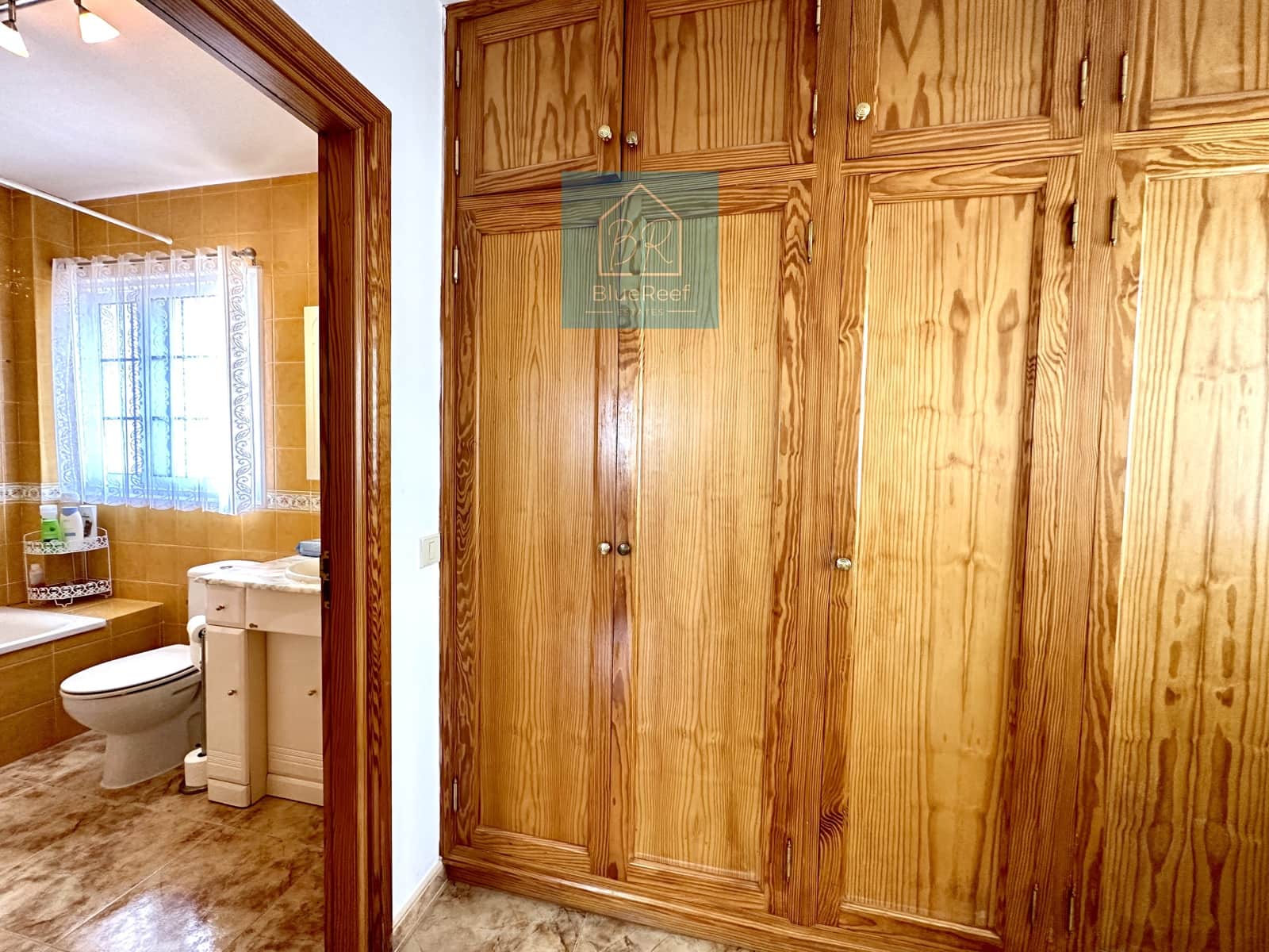 3 soverom Villa til salgs i La Oliva med svømmebasseng garasje - € 475 000 (Ref: 7963581)