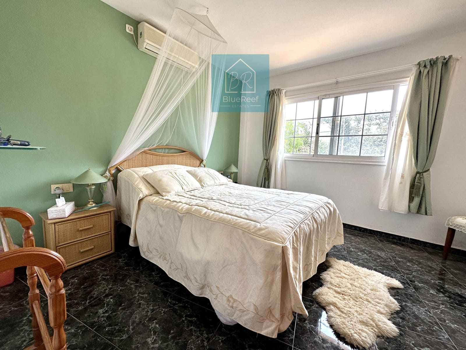 3 soverom Villa til salgs i La Oliva med svømmebasseng garasje - € 475 000 (Ref: 7963581)