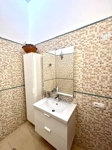 3 soverom Hus til salgs i El Matorral, Puerto del Rosario med garasje - € 250 000 (Ref: 8473152)