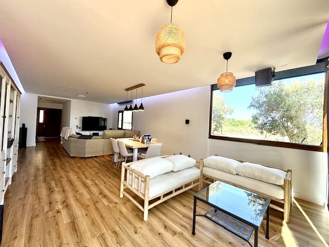 4 soveværelse Byhus til salg i Triquivijate med swimmingpool - € 550.000 (Ref: 8487093)