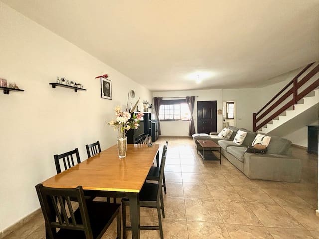 3 bedroom Apartment for sale in La Oliva - € 279,000 (Ref: 8581078)