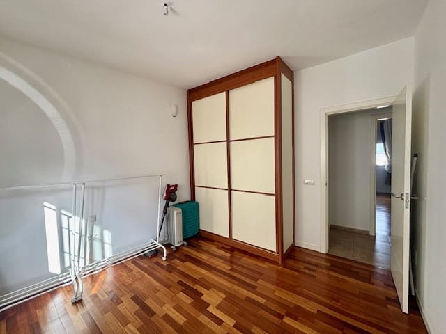 3 bedroom Apartment for sale in La Oliva - € 279,000 (Ref: 8581078)