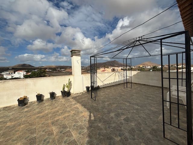 3 bedroom Apartment for sale in La Oliva - € 279,000 (Ref: 8581078)