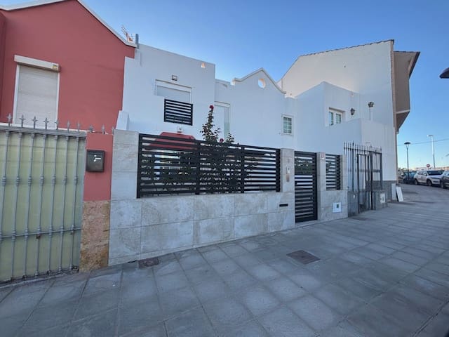 3 quarto Apartamento para venda em Puerto del Rosario - 330 000 € (Ref: 8744713)
