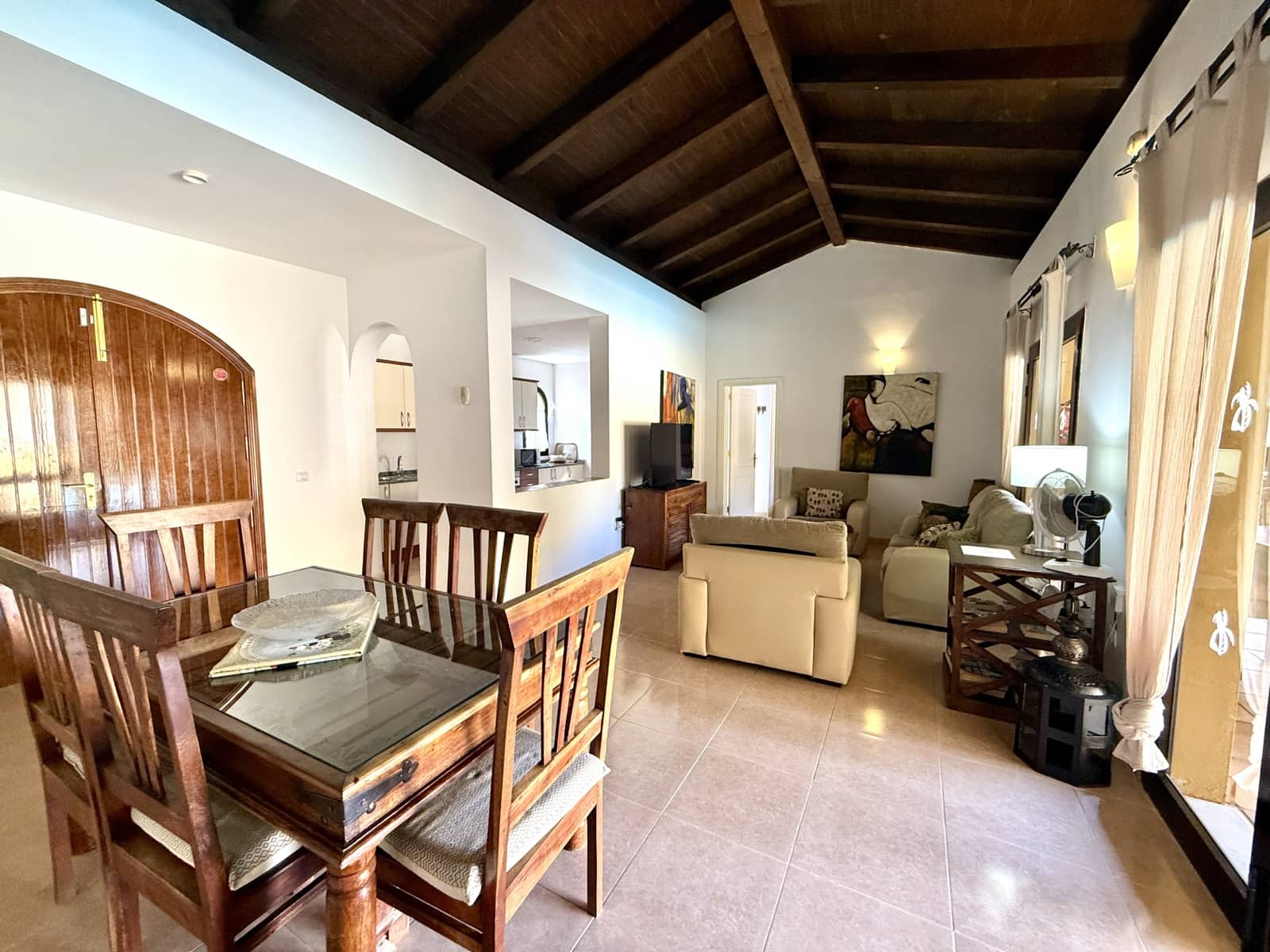 3 soveværelse Villa til salg i Corralejo med swimmingpool garage - € 480.000 (Ref: 8829949)