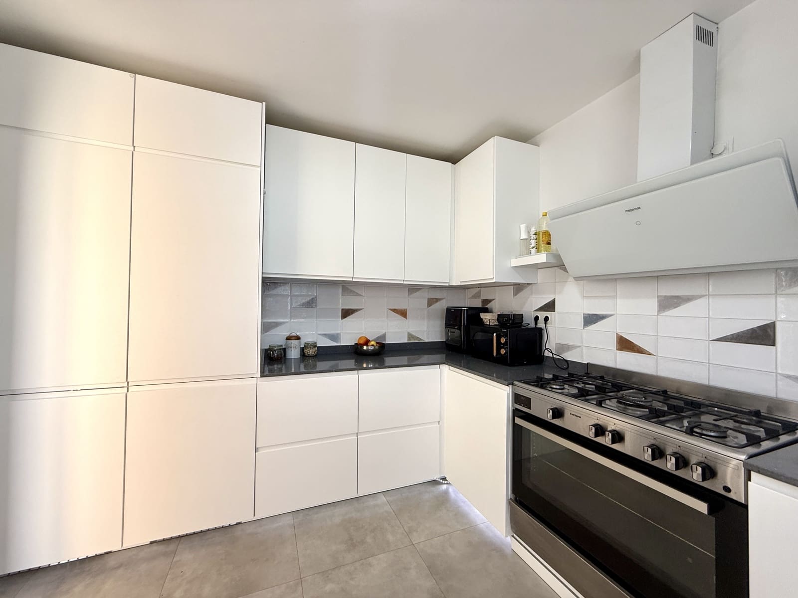 3 soveværelse Villa til salg i Triquivijate - € 675.000 (Ref: 8885821)