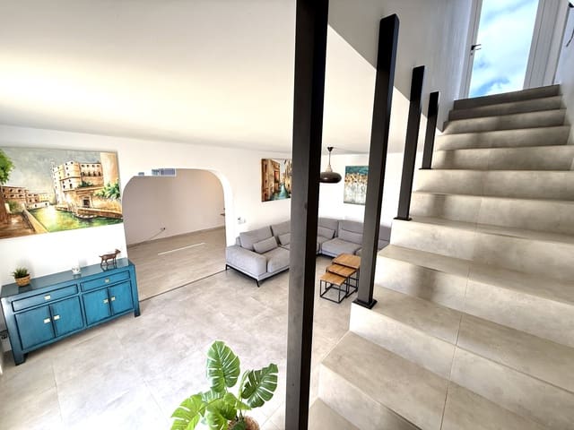 3 slaapkamer Villa te koop in Triquivijate, Antigua - € 675.000 (Ref: 8885821)