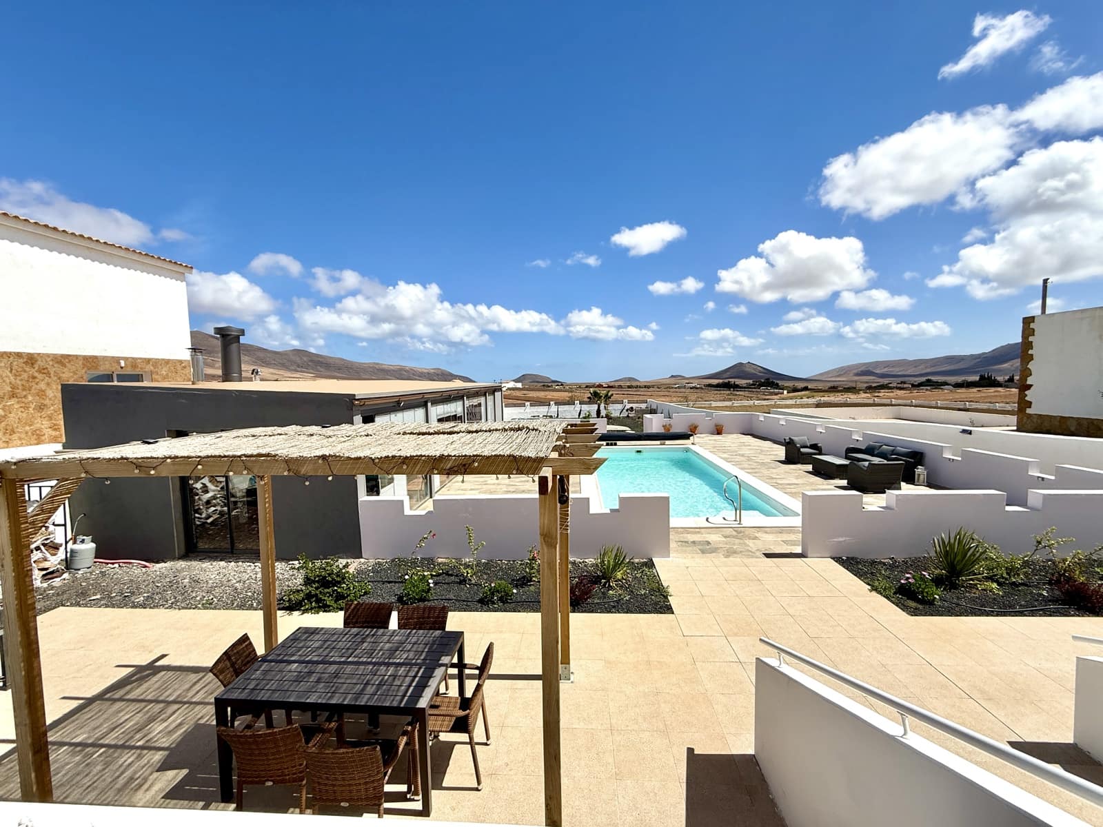 3 soveværelse Villa til salg i Triquivijate - € 675.000 (Ref: 8885821)