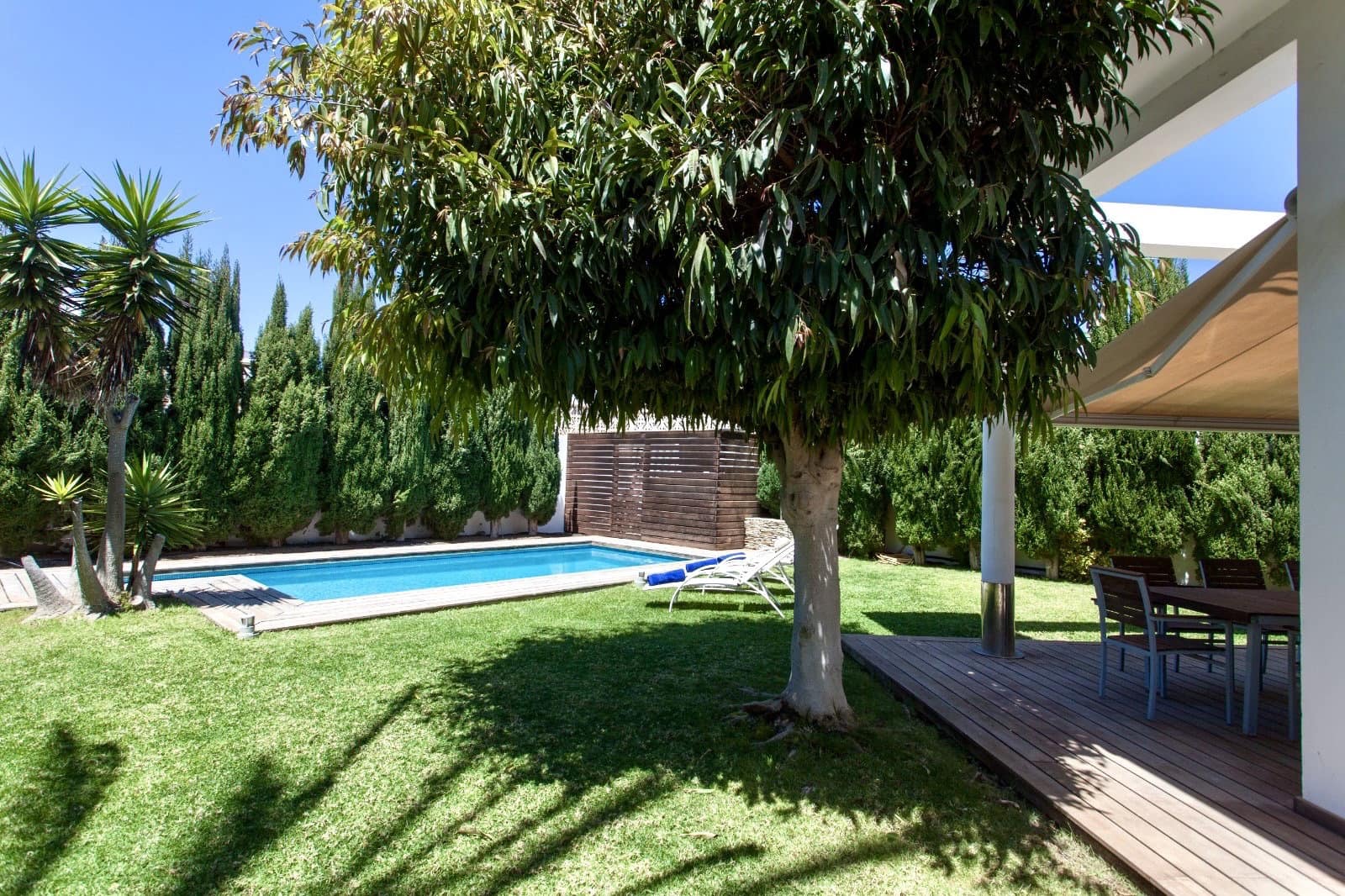 Chalet de 3 habitaciones en Corralejo en venta con piscina garaje - 1.150.000 € (Ref: 8940960)