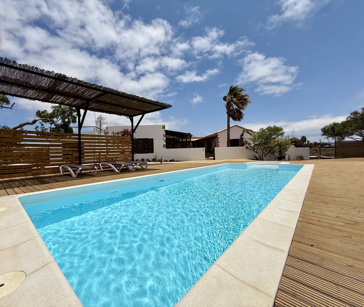 3 soveværelse Finca/Landehus til salg i Lajares med swimmingpool garage - € 1.300.000 (Ref: 9101602)