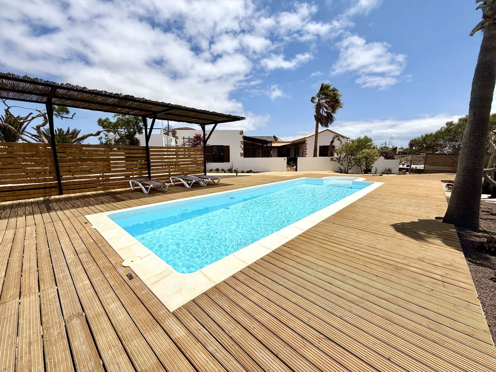 3 soveværelse Finca/Landehus til salg i Lajares med swimmingpool garage - € 1.300.000 (Ref: 9101602)