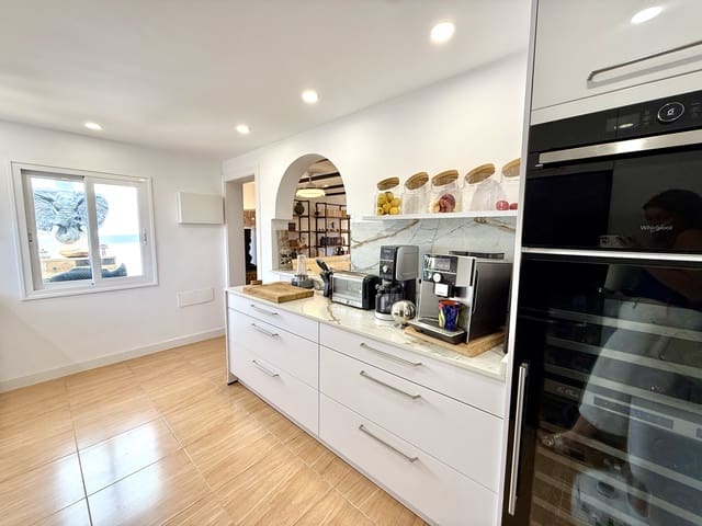 4 Zimmer Finca/Landgut zu verkaufen in Casillas de Morales, Antigua mit Pool - 470.000 € (Ref: 9101603)