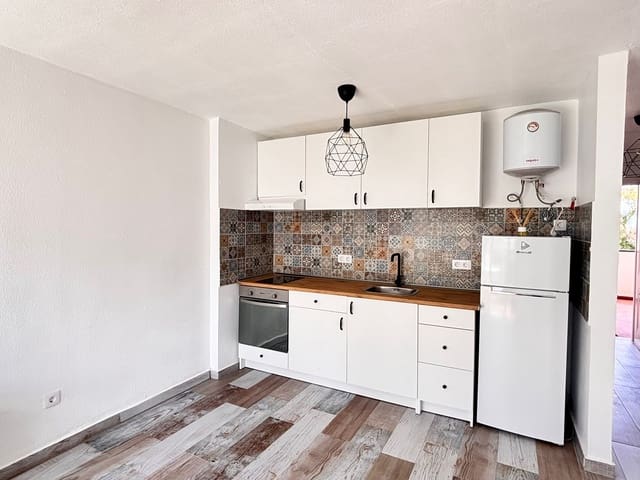 1 soverom Leilighet til salgs i Costa de Antigua, Antigua - € 97 000 (Ref: 9156347)