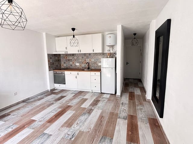 1 soverom Leilighet til salgs i Costa de Antigua, Antigua - € 97 000 (Ref: 9156347)