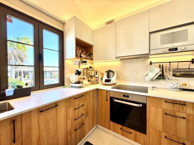 1 soverom Bungalow til salgs i Caleta de Fuste, Antigua med svømmebasseng - € 175 000 (Ref: 9258214)