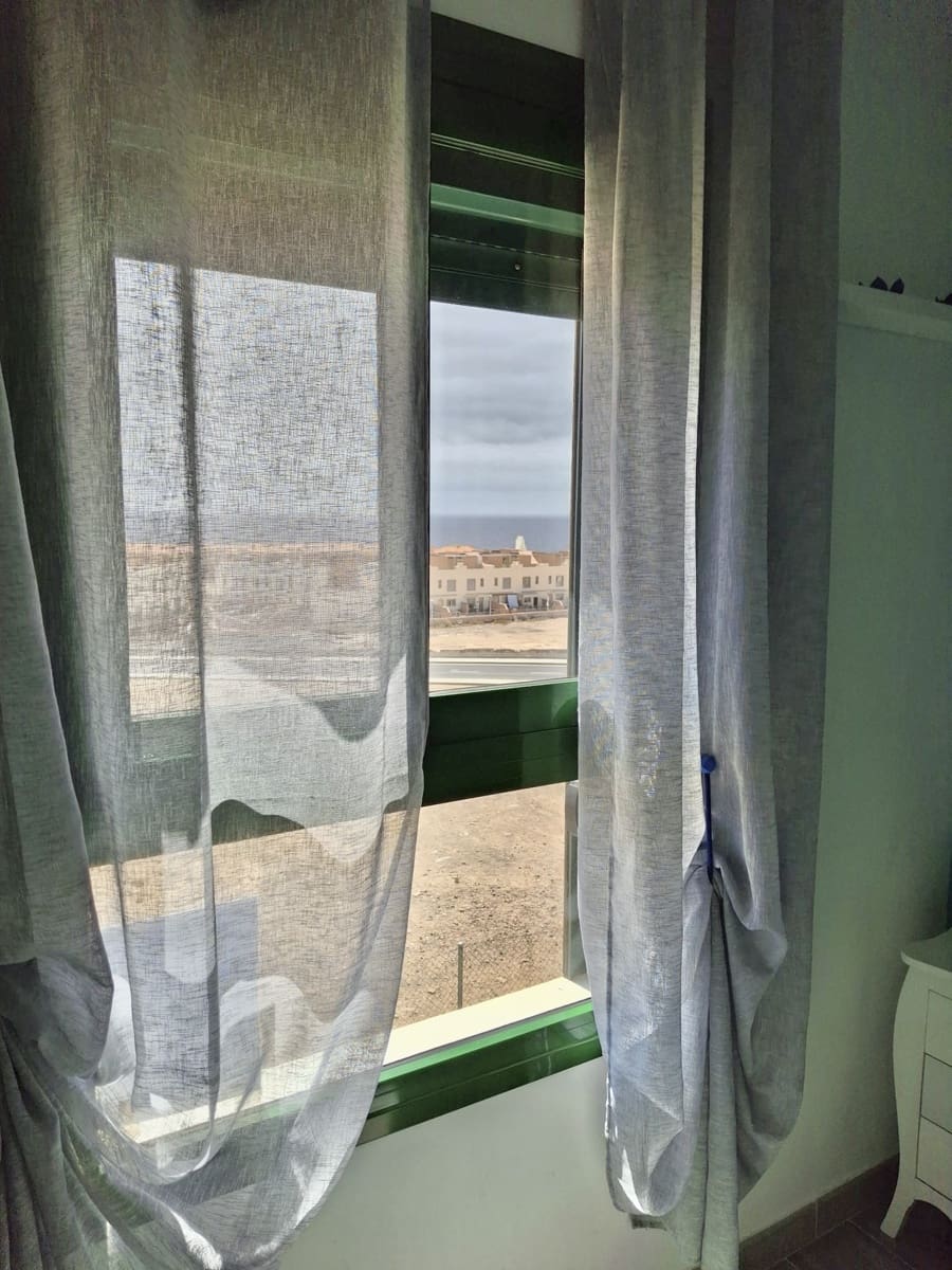 1 slaapkamer Appartement te koop in Costa de Antigua met zwembad - € 159.000 (Ref: 9274635)