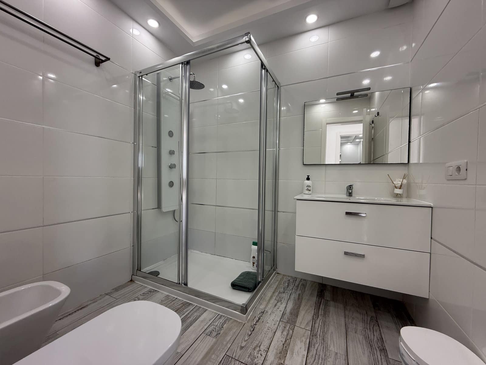 5 sypialnia Apartament na sprzedaż w Caleta de Fuste z basenem garażem - 655 000 € (Ref: 9293497)