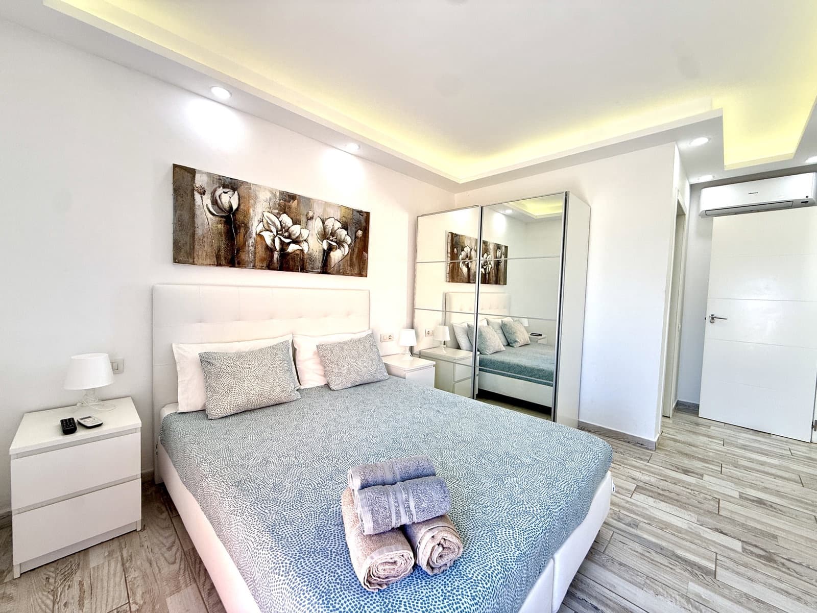 5 sypialnia Apartament na sprzedaż w Caleta de Fuste z basenem garażem - 655 000 € (Ref: 9293497)