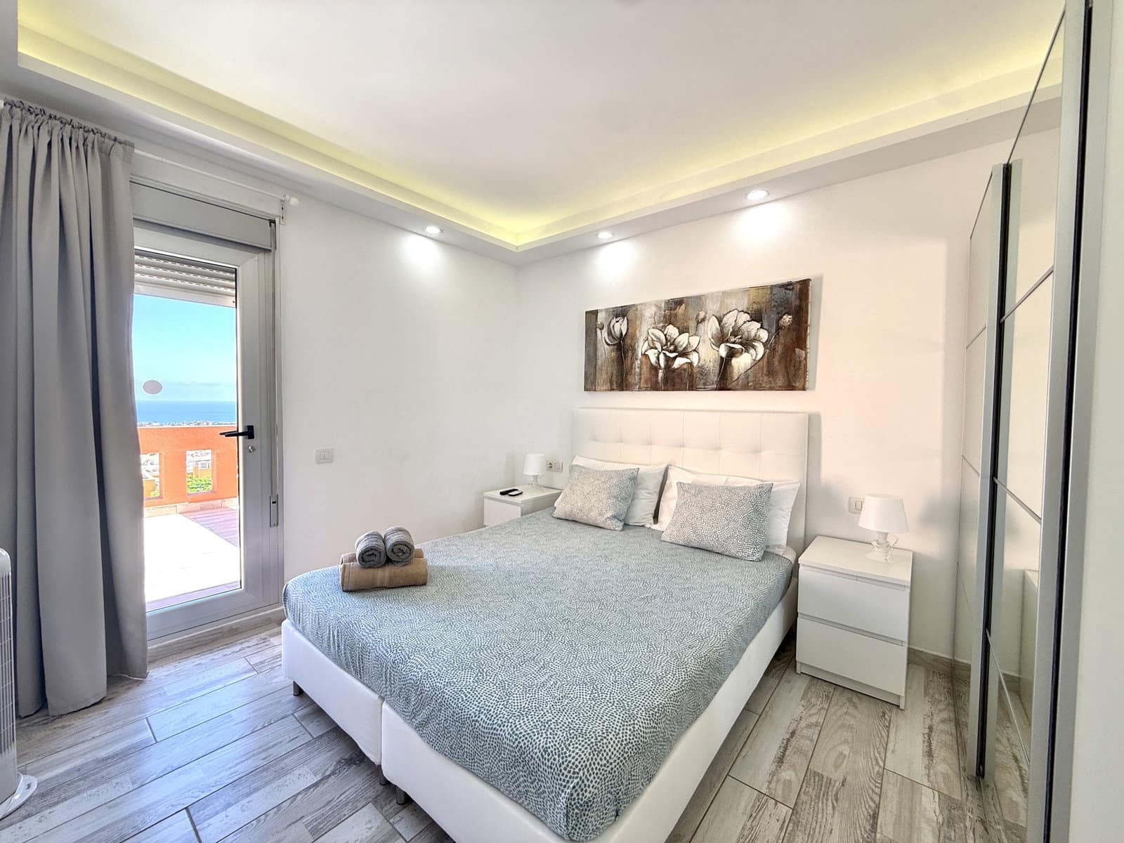 5 sypialnia Apartament na sprzedaż w Caleta de Fuste z basenem garażem - 655 000 € (Ref: 9293497)