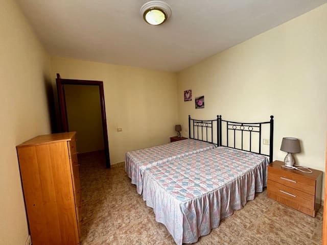 3 slaapkamer Appartement te koop in Puerto del Rosario met garage - € 210.000 (Ref: 9309110)