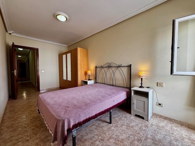 3 slaapkamer Appartement te koop in Puerto del Rosario met garage - € 210.000 (Ref: 9309110)