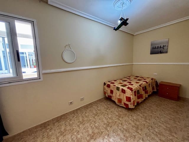 3 slaapkamer Appartement te koop in Puerto del Rosario met garage - € 210.000 (Ref: 9309110)