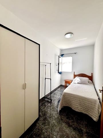 3 bedroom Apartment for sale in Puerto del Rosario - € 145,000 (Ref: 9312295)