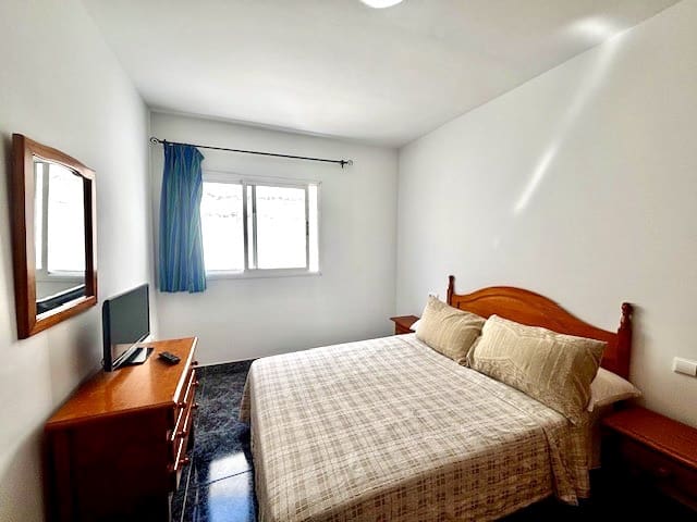 3 bedroom Apartment for sale in Puerto del Rosario - € 145,000 (Ref: 9312295)