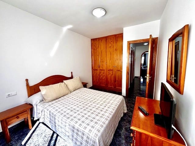 3 bedroom Apartment for sale in Puerto del Rosario - € 145,000 (Ref: 9312295)