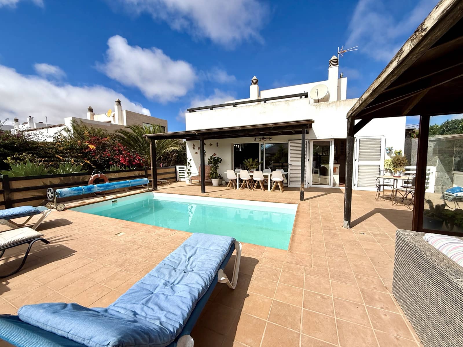 3 slaapkamer Villa te koop in Villaverde met zwembad - € 700.000 (Ref: 9332718)