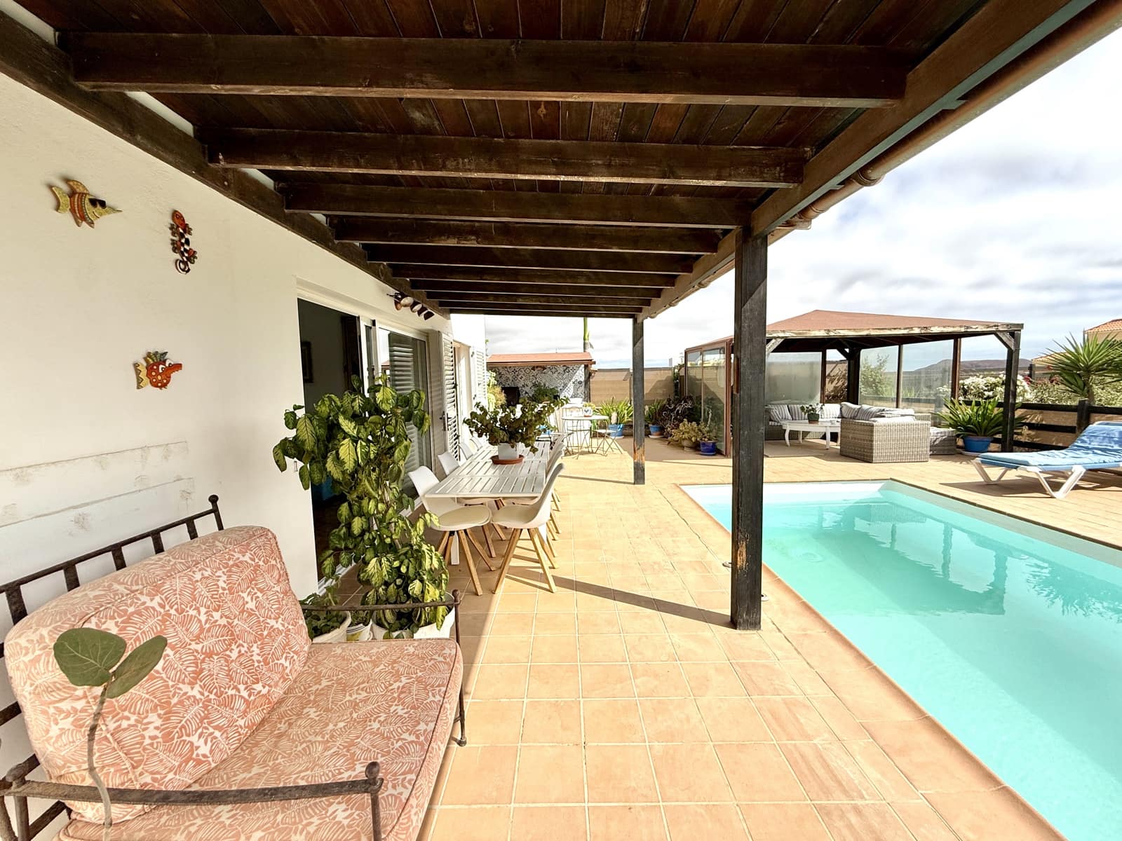 3 slaapkamer Villa te koop in Villaverde met zwembad - € 700.000 (Ref: 9332718)