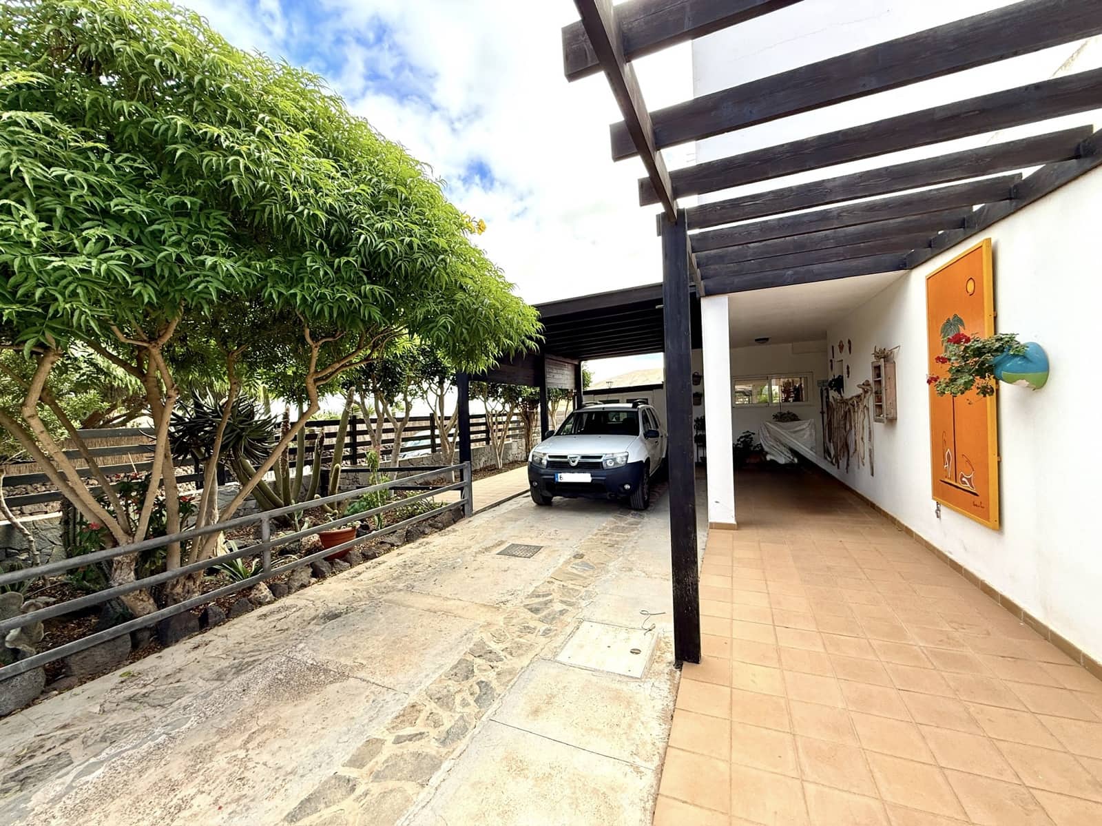 3 slaapkamer Villa te koop in Villaverde met zwembad - € 700.000 (Ref: 9332718)