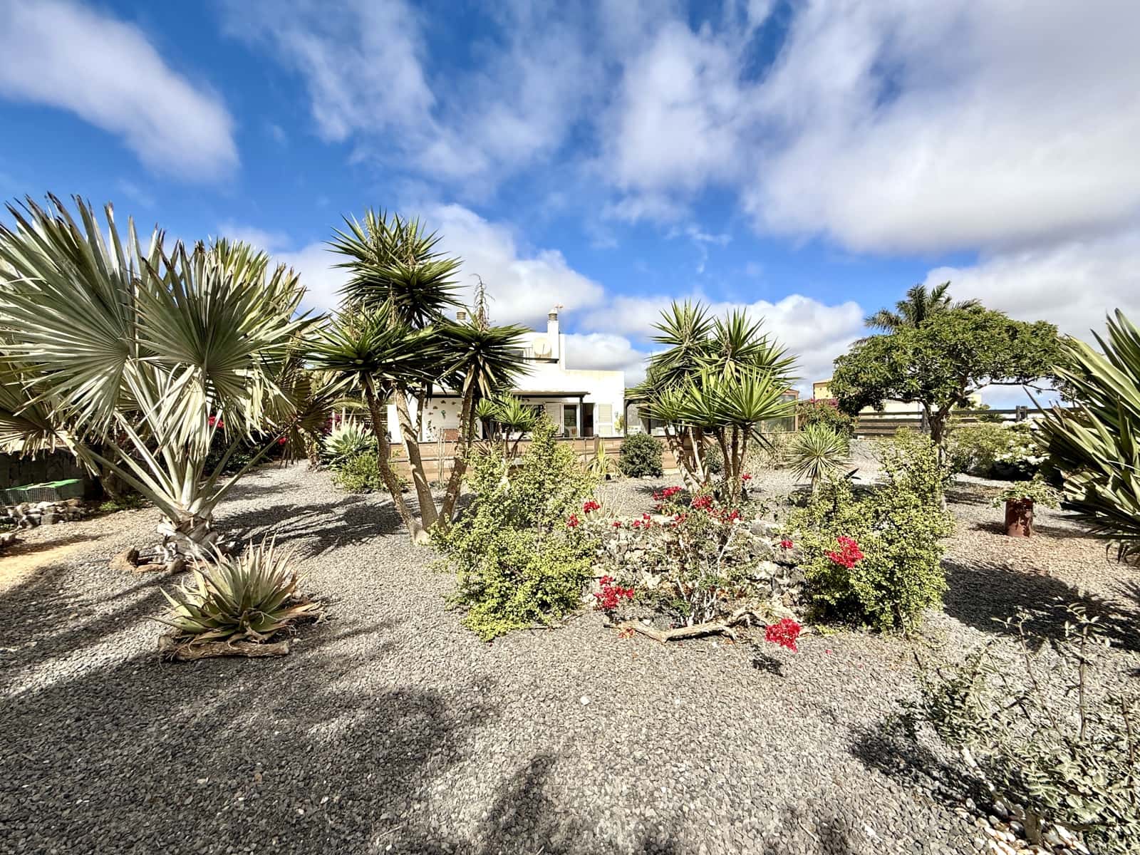 3 slaapkamer Villa te koop in Villaverde met zwembad - € 700.000 (Ref: 9332718)