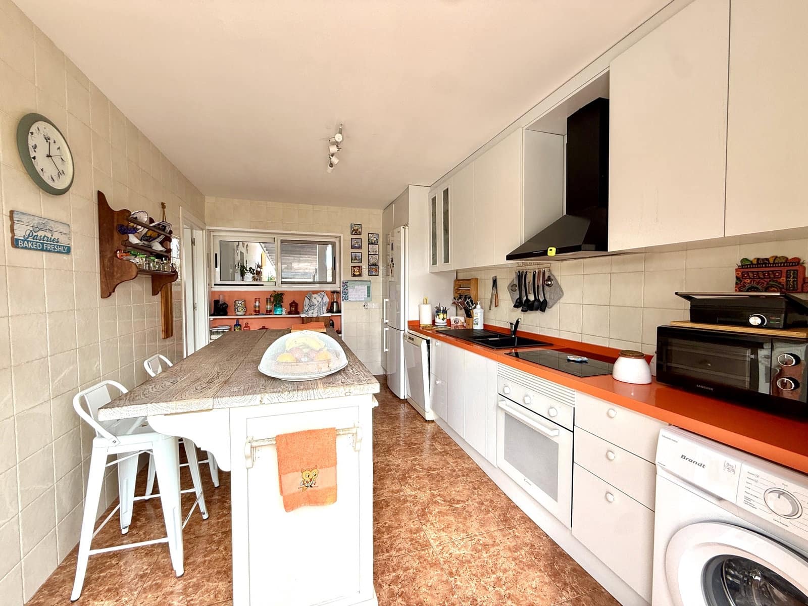3 bedroom Villa for sale in Villaverde with pool - € 700,000 (Ref: 9332718)
