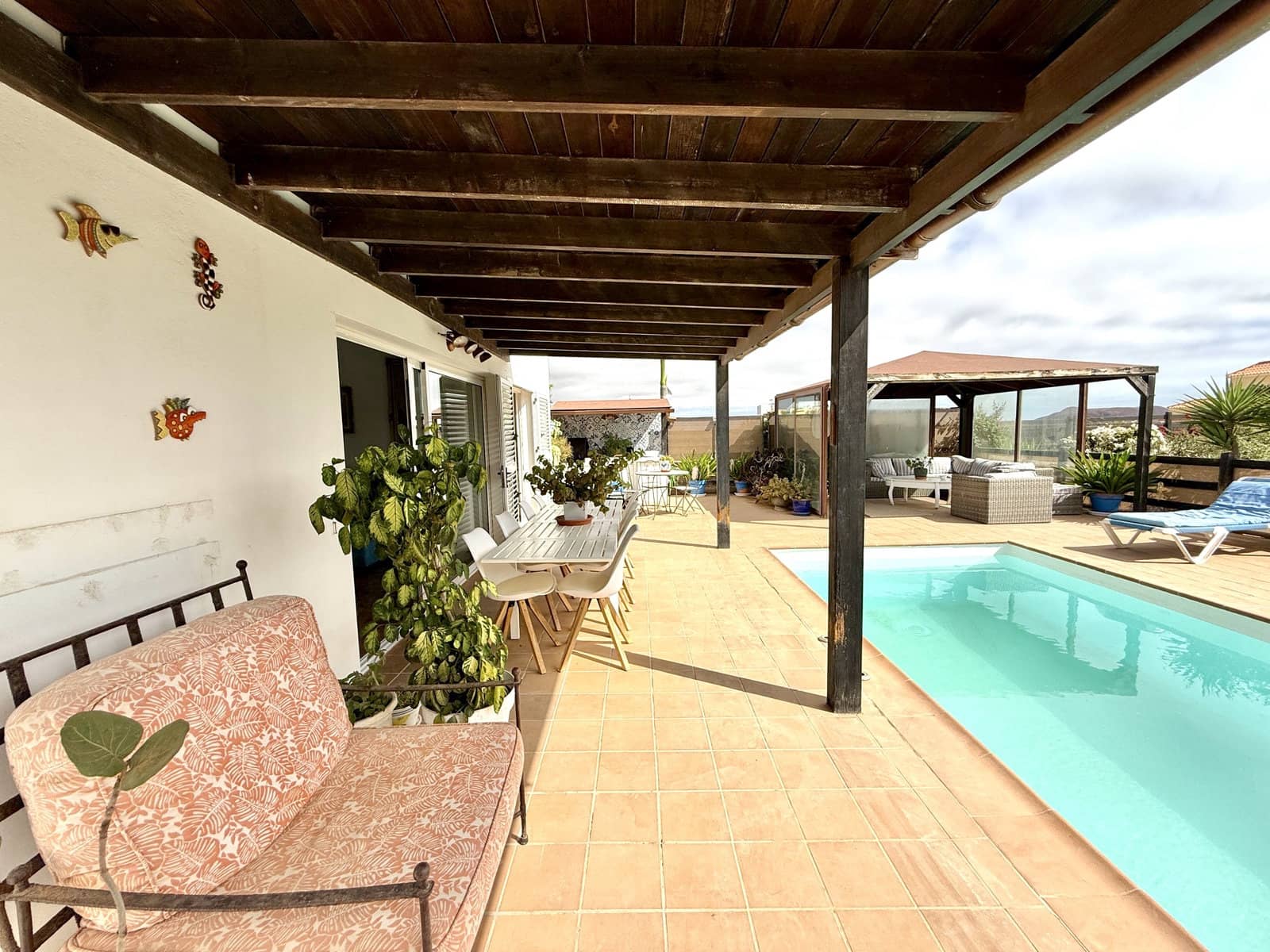 3 bedroom Villa for sale in Villaverde with pool - € 700,000 (Ref: 9332718)