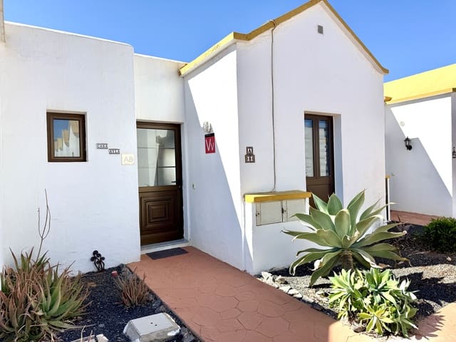 1 slaapkamer Appartement te koop in Caleta de Fuste, Antigua met zwembad - € 155.000 (Ref: 9374637)