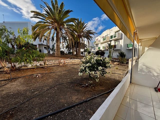 1 bedroom Apartment for sale in Costa de Antigua - € 99,000 (Ref: 9395778)